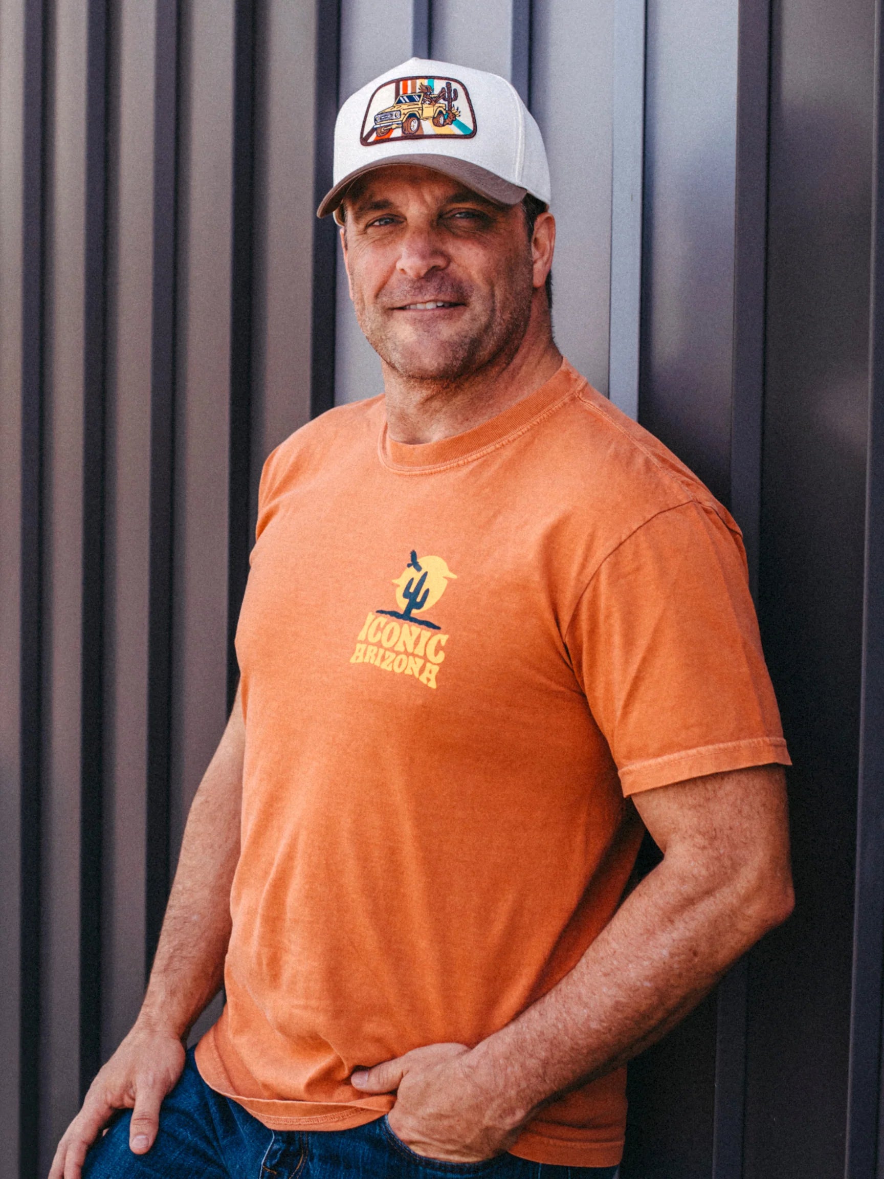 T-SHIRTS-SS- ICONIC ARIZONA-Savage Sands -BROWN